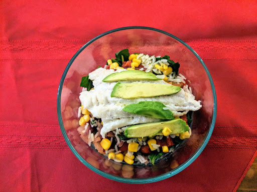Fish Bowl: Chicken, spinach, quinoa, corn, peppers, onions &amp; avocado